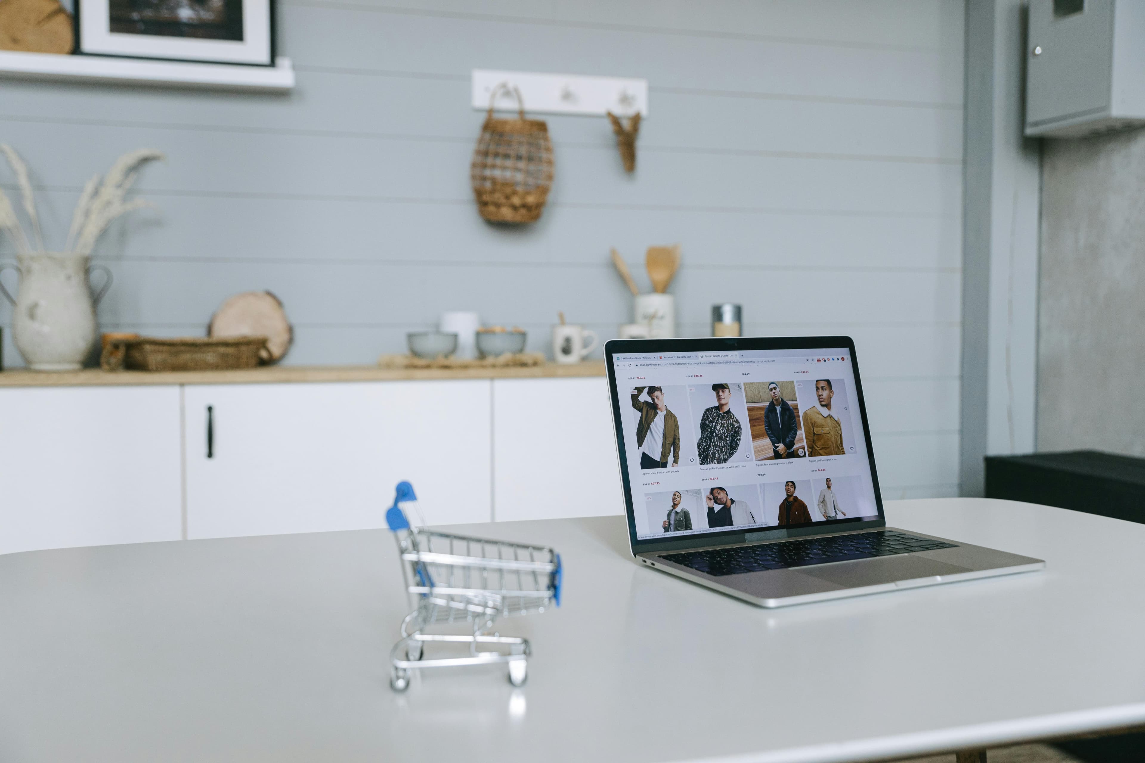 Custom E-commerce Website Development